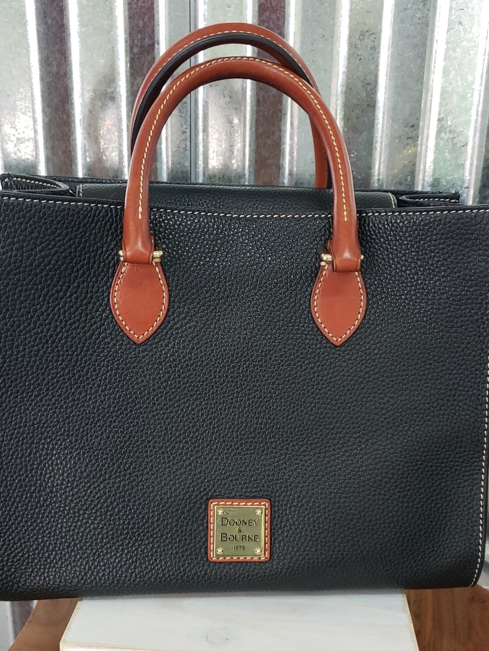 GUC Dooney & Bourke Black Pebbled Leather Tote with Brown Handles
